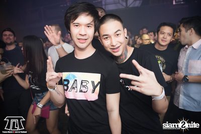 TLT นำเสนอ Adam Ellis Live ที่ ไลฟ์ อาร์ซีเอ กรุงเทพฯ — photo 46
