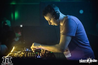 TLT นำเสนอ Adam Ellis Live ที่ ไลฟ์ อาร์ซีเอ กรุงเทพฯ — photo 49