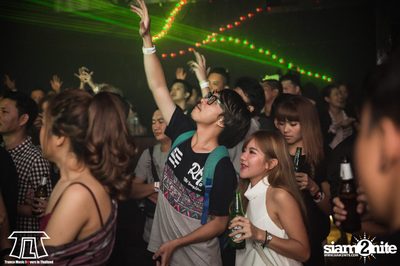 TLT นำเสนอ Adam Ellis Live ที่ ไลฟ์ อาร์ซีเอ กรุงเทพฯ — photo 55