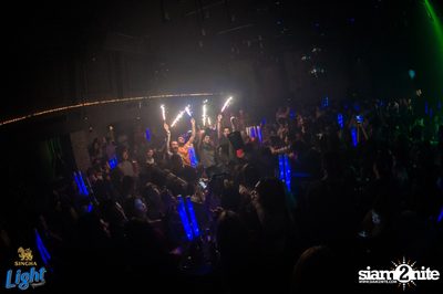 Singha Light นำเสนอ Lights Out Party ที่ นัวร์ พัทยา — photo 41