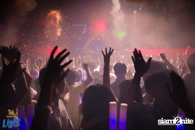 Singha Light นำเสนอ Lights Out Party ที่ นัวร์ พัทยา — photo 49