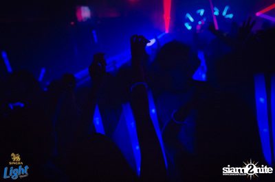 Singha Light นำเสนอ Lights Out Party ที่ นัวร์ พัทยา — photo 50
