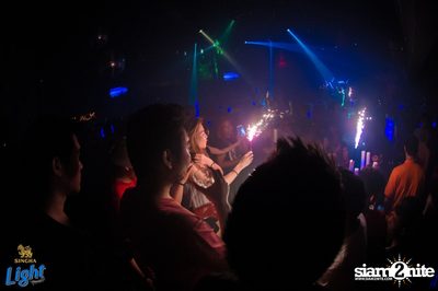 Singha Light นำเสนอ Lights Out Party ที่ นัวร์ พัทยา — photo 53