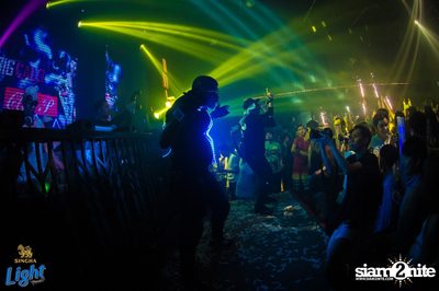 Singha Light นำเสนอ Lights Out Party ที่ นัวร์ พัทยา — photo 74