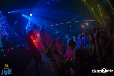Singha Light นำเสนอ Lights Out Party ที่ นัวร์ พัทยา — photo 76