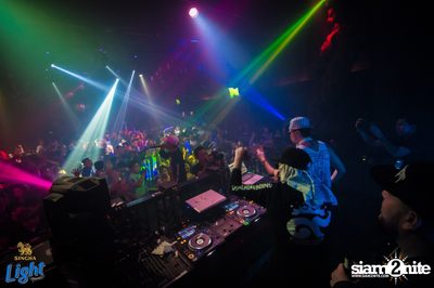 Singha Light นำเสนอ Lights Out Party ที่ นัวร์ พัทยา — photo 93
