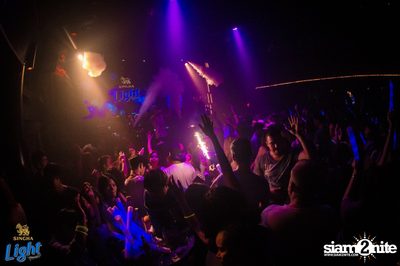 Singha Light นำเสนอ Lights Out Party ที่ นัวร์ พัทยา — photo 124