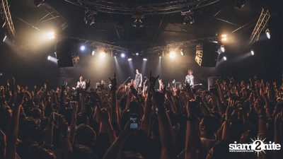 Asking Alexandria Live in Bangkok 2016 ที่ สตูดิโอ ไลฟ์ ฮอลล์ — photo 15