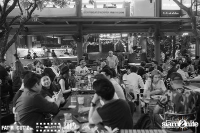 Seenspace Invasion ที่ร้าน Clouds, Fat'R Gut'z และ BREW Beers & Ciders — photo 1
