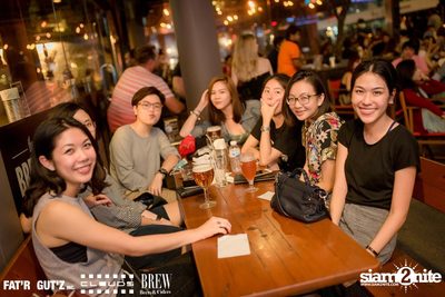 Seenspace Invasion ที่ร้าน Clouds, Fat'R Gut'z และ BREW Beers & Ciders — photo 26