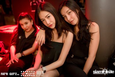 Seenspace Invasion ที่ร้าน Clouds, Fat'R Gut'z และ BREW Beers & Ciders — photo 28