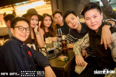 Seenspace Invasion ที่ร้าน Clouds, Fat'R Gut'z และ BREW Beers & Ciders — photo 38