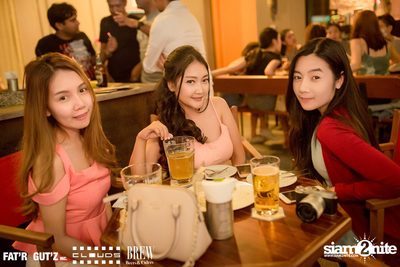 Seenspace Invasion ที่ร้าน Clouds, Fat'R Gut'z และ BREW Beers & Ciders — photo 49