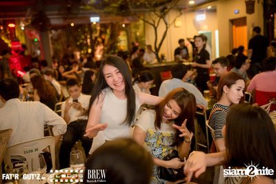 Seenspace Invasion ที่ร้าน Clouds, Fat'R Gut'z และ BREW Beers & Ciders — photo 53