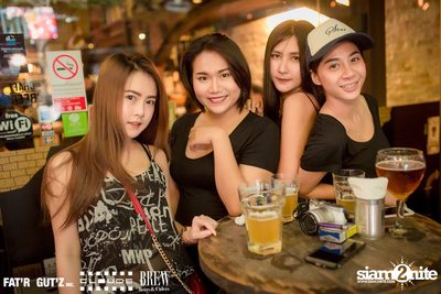 Seenspace Invasion ที่ร้าน Clouds, Fat'R Gut'z และ BREW Beers & Ciders — photo 55