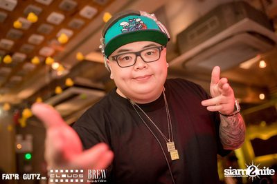 Seenspace Invasion ที่ร้าน Clouds, Fat'R Gut'z และ BREW Beers & Ciders — photo 57
