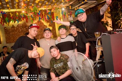 Seenspace Invasion ที่ร้าน Clouds, Fat'R Gut'z และ BREW Beers & Ciders — photo 63