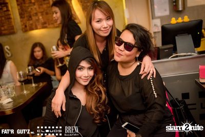 Seenspace Invasion ที่ร้าน Clouds, Fat'R Gut'z และ BREW Beers & Ciders — photo 69