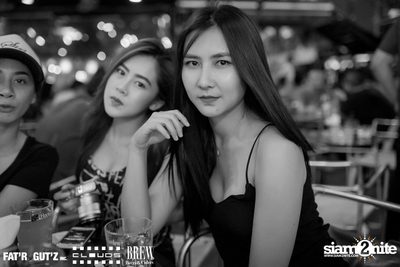 Seenspace Invasion ที่ร้าน Clouds, Fat'R Gut'z และ BREW Beers & Ciders — photo 77