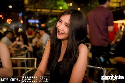 Seenspace Invasion ที่ร้าน Clouds, Fat'R Gut'z และ BREW Beers & Ciders — photo 78