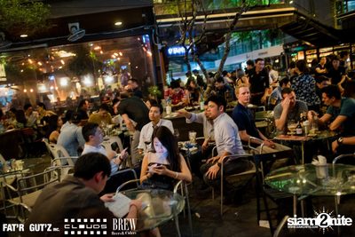 Seenspace Invasion ที่ร้าน Clouds, Fat'R Gut'z และ BREW Beers & Ciders — photo 80