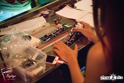 Getsunova Live Concert at Boytoys | Nakhon Pathom — photo 5