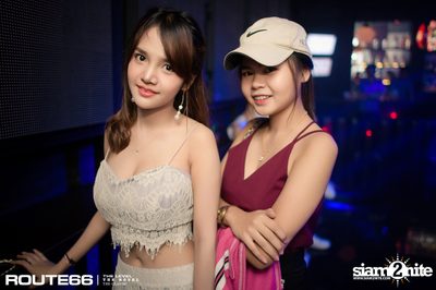 ปาร์ตี้คืนวันศุกร์ ที่ รูท 66 คลับ อาร์ซีเอ, กรุงเทพ — photo 13