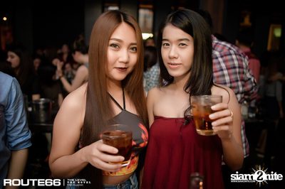 ปาร์ตี้คืนวันศุกร์ ที่ รูท 66 คลับ อาร์ซีเอ, กรุงเทพ — photo 36