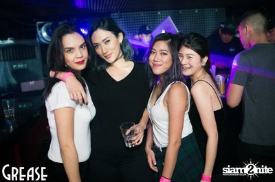 Friday Night at Grease Bangkok, Sukhumvit Soi 49 — photo 7