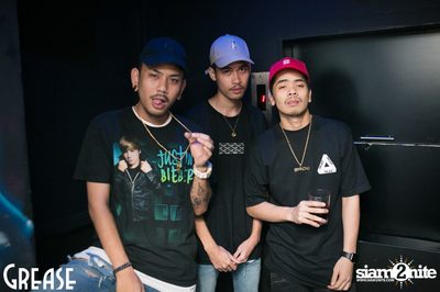 Friday Night at Grease Bangkok, Sukhumvit Soi 49 — photo 59
