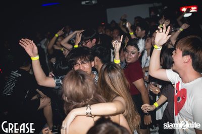 Friday Night at Grease Bangkok, Sukhumvit Soi 49 — photo 77