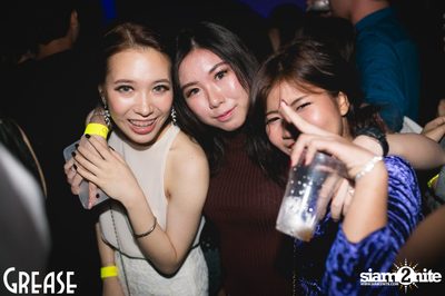 Friday Night at Grease Bangkok, Sukhumvit Soi 49 — photo 97