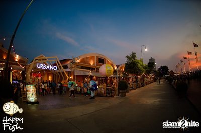 คืนวันศุกร์ ที่ร้าน แฮปปี้ ฟิช, เอเชีย ทีค เดอะ ริเวอร์ฟร้อนท์ — photo 12
