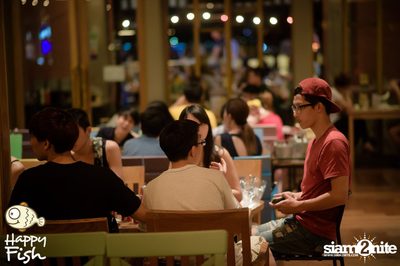 คืนวันศุกร์ ที่ร้าน แฮปปี้ ฟิช, เอเชีย ทีค เดอะ ริเวอร์ฟร้อนท์ — photo 59