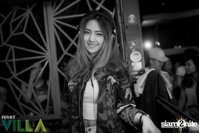 Friday Night at Funky Villa, Thonglor Arena 10 — photo 107
