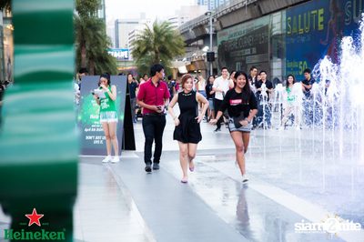 Heineken #LiveYourMusic | S2O ticket give-away activity ที่ พาร์ค พารากอน — photo 89