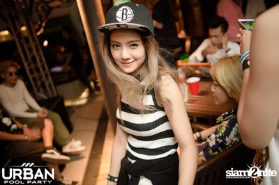 Songkran Pool Party 2016 at Pathumwan Princess — photo 2