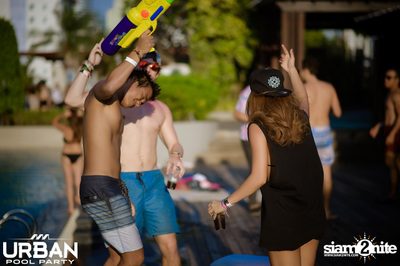 Songkran Pool Party 2016 at Pathumwan Princess — photo 37