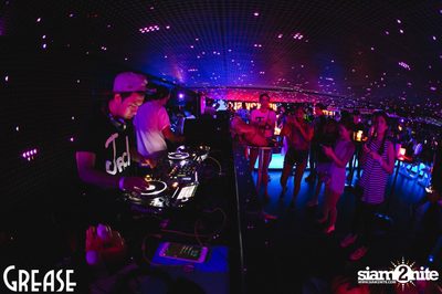 Saturday Night at GREASE Bangkok, Sukhumvit 49 — photo 19