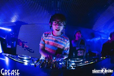Saturday Night at GREASE Bangkok, Sukhumvit 49 — photo 51