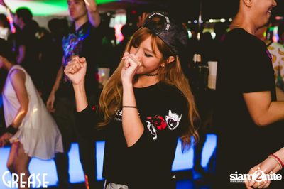Saturday Night at GREASE Bangkok, Sukhumvit 49 — photo 52