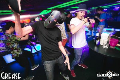 Saturday Night at GREASE Bangkok, Sukhumvit 49 — photo 79