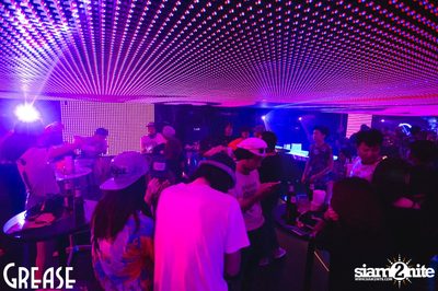 Saturday Night at GREASE Bangkok, Sukhumvit 49 — photo 98