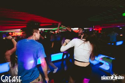 Saturday Night at GREASE Bangkok, Sukhumvit 49 — photo 102