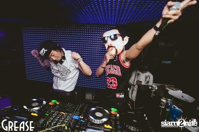 Saturday Night at GREASE Bangkok, Sukhumvit 49 — photo 105