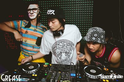 Saturday Night at GREASE Bangkok, Sukhumvit 49 — photo 108