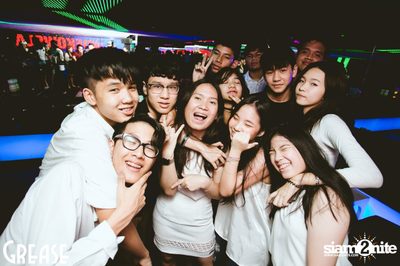 Saturday Night at GREASE Bangkok, Sukhumvit 49 — photo 124