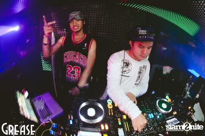 Saturday Night at GREASE Bangkok, Sukhumvit 49 — photo 139