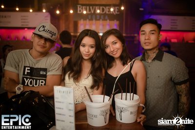 EPIC Entertainment นำเสนอ TRINITY ที่ ไลฟ์ อาร์ซีเอ — photo 24
