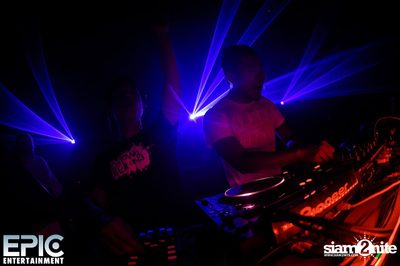 EPIC Entertainment นำเสนอ TRINITY ที่ ไลฟ์ อาร์ซีเอ — photo 90